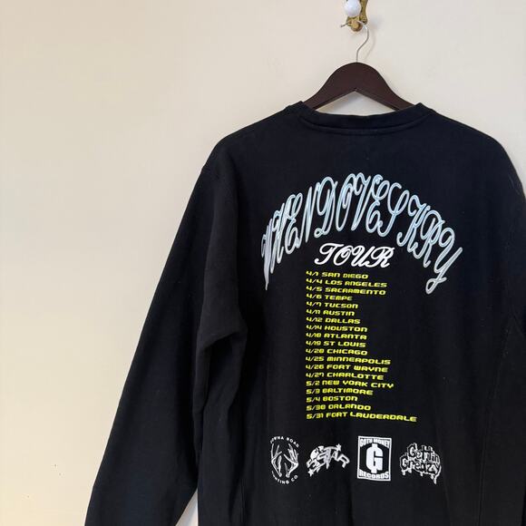 Goth Money Records When Doves Kry Crewneck Sweatshirt - Picture 5 of 5